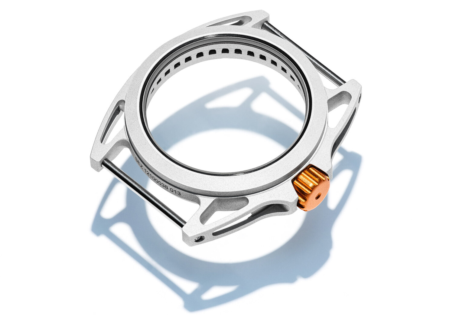 Barrelhand Monolith Scalmalloy chassis and orange Airlock Crown detail