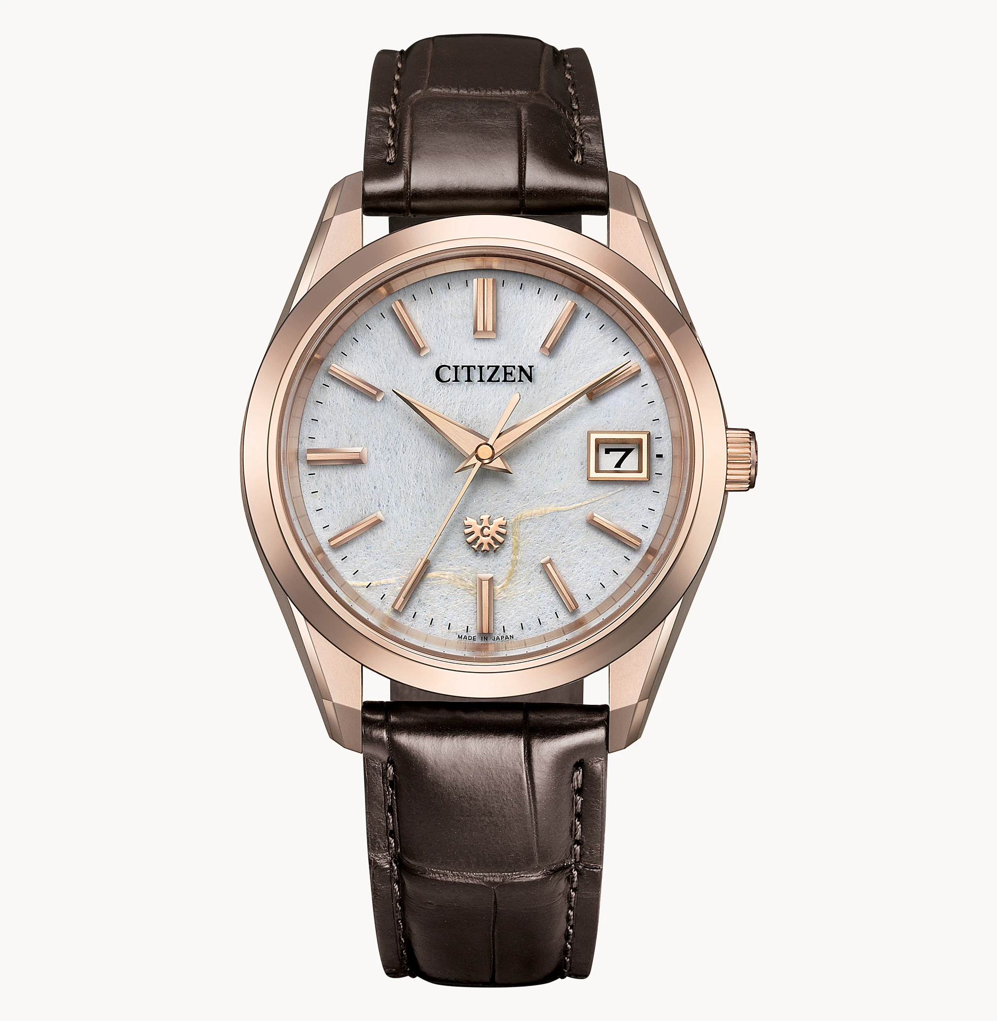 The CITIZEN AQ4106-00B front view with white Tosa Unryushi dial
