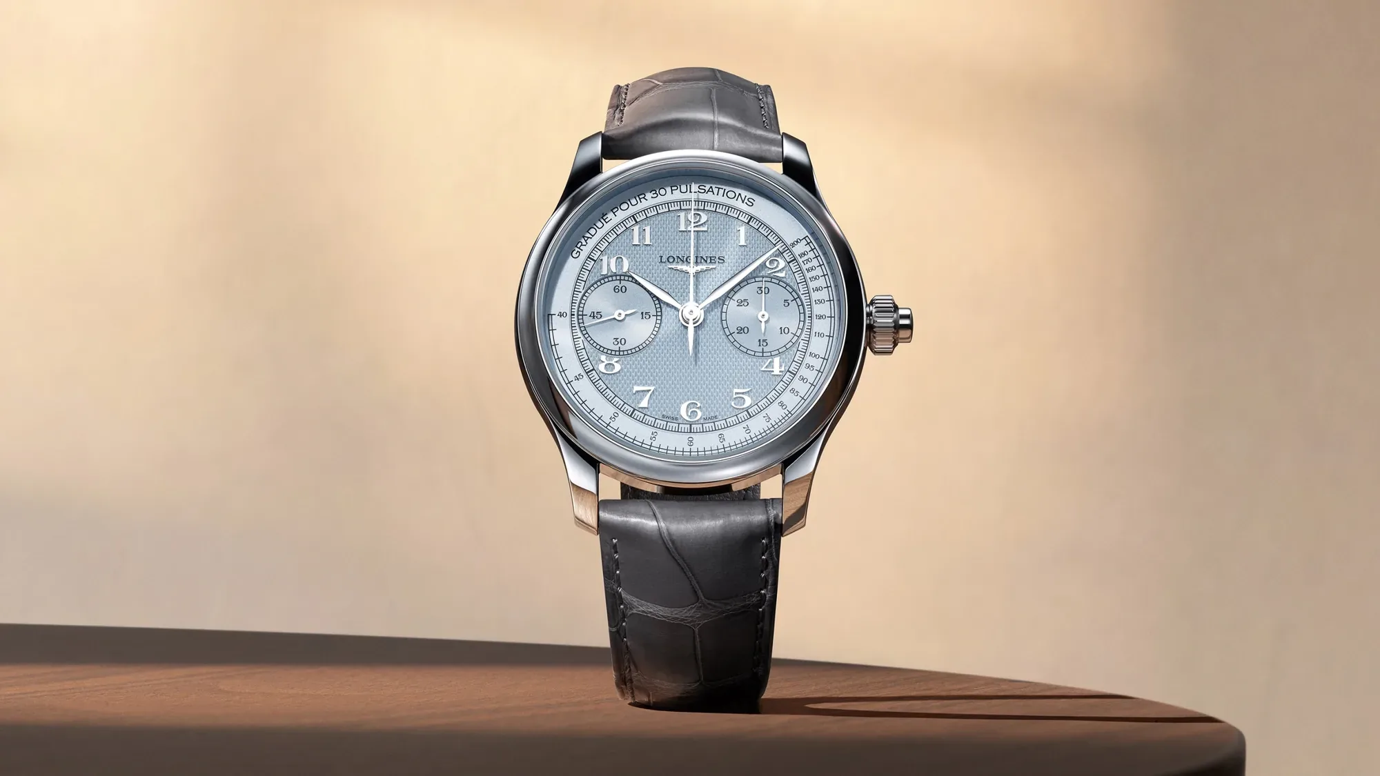 Longines Master Collection Chrono Monopusher L2.960.4.93.2 resmî kampanya çekiminde