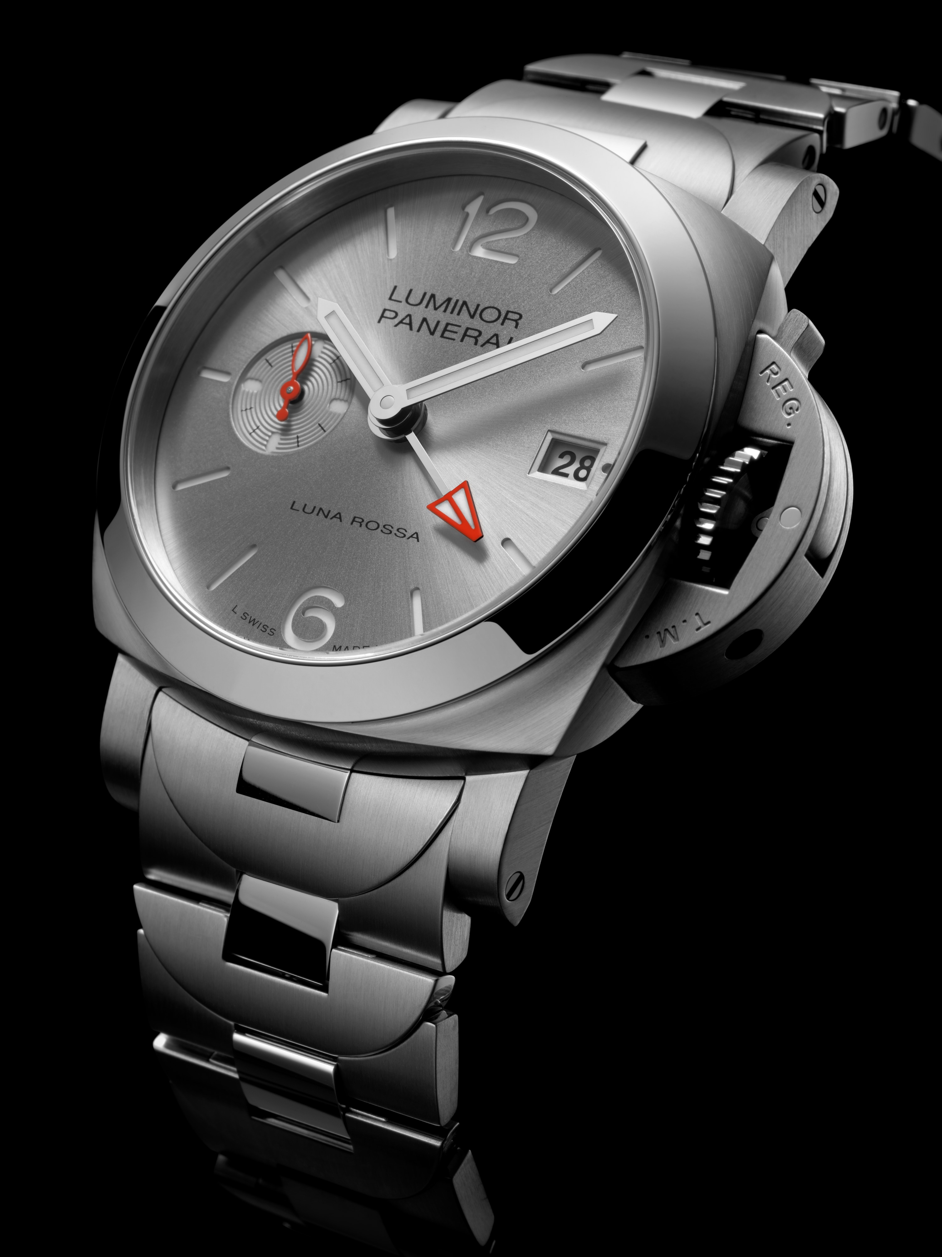 Panerai Luminor Luna Rossa GMT PAM01791