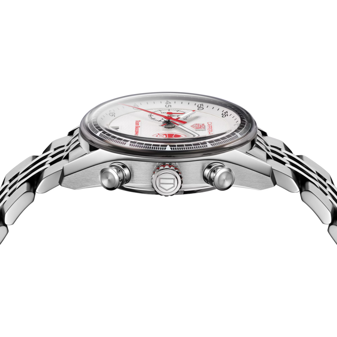 TAG Heuer Carrera Chronograph x Team Ikuzawaの公式サイドプロフィール