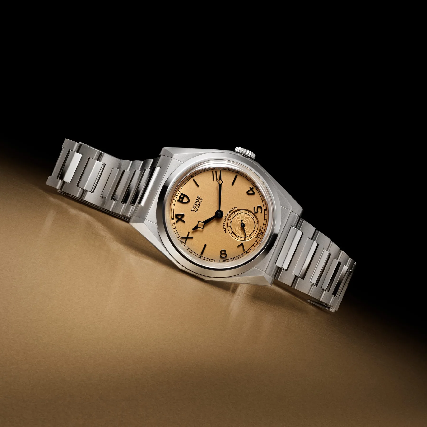 TUDOR Monarch M2639W1A0U-0001 official editorial image
