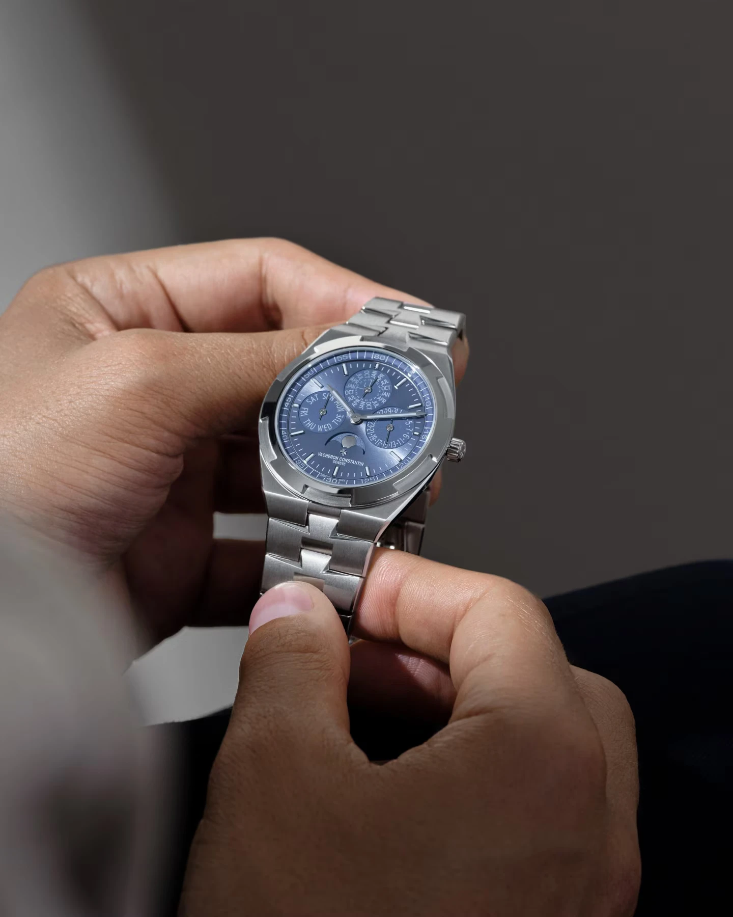 The Vacheron Constantin Overseas H119 handled at close range.